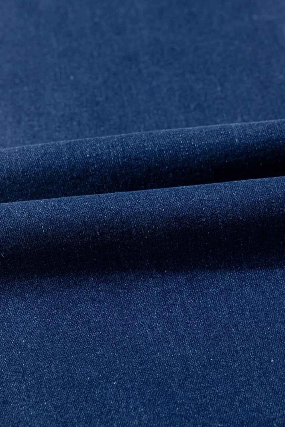 Center Seam Deep Wash Straight Jeans