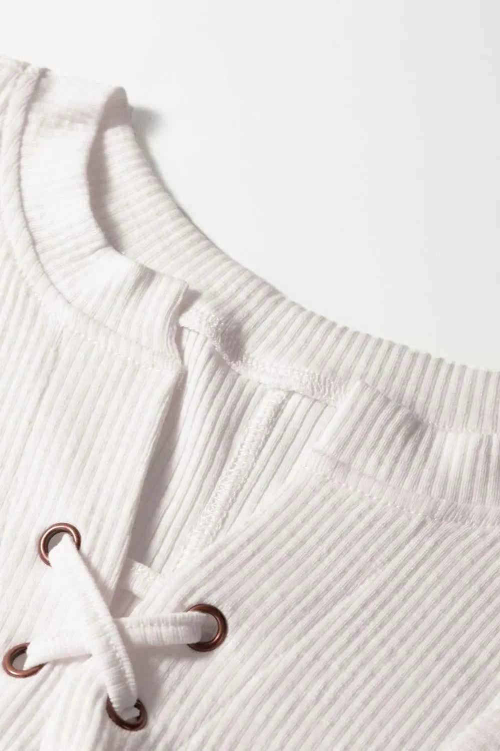 Ribbed Texture Lace Patchwork Short Sleeve Top