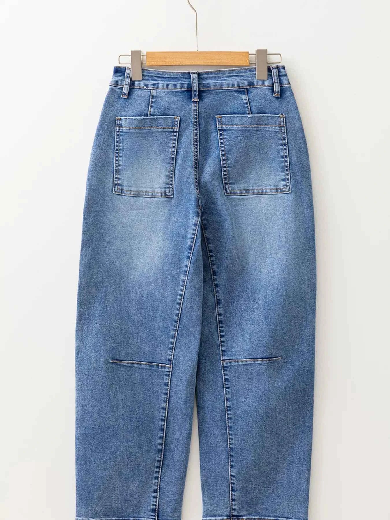 Seam Detail Loose Fit Cropped Jeans