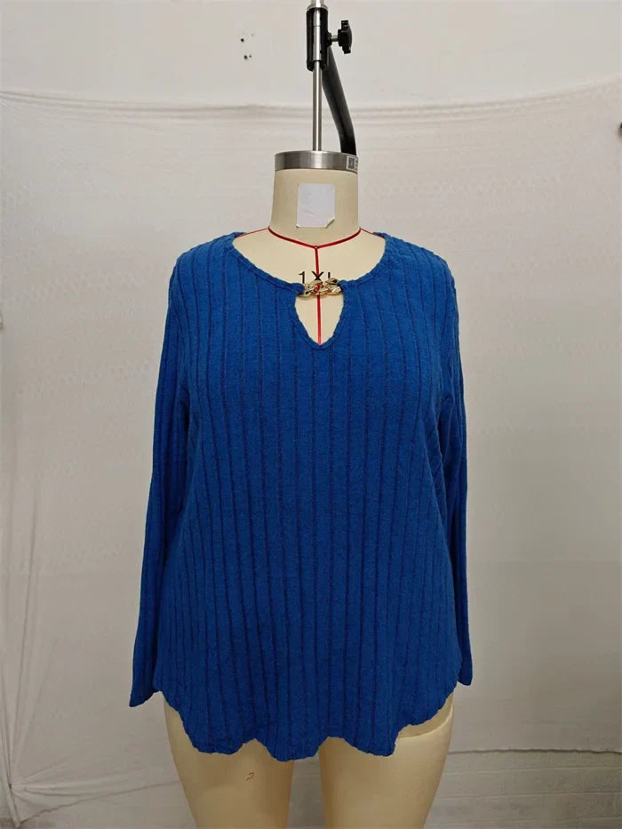 Plus Size V-neck Chain Top: Stylish Long Sleeve