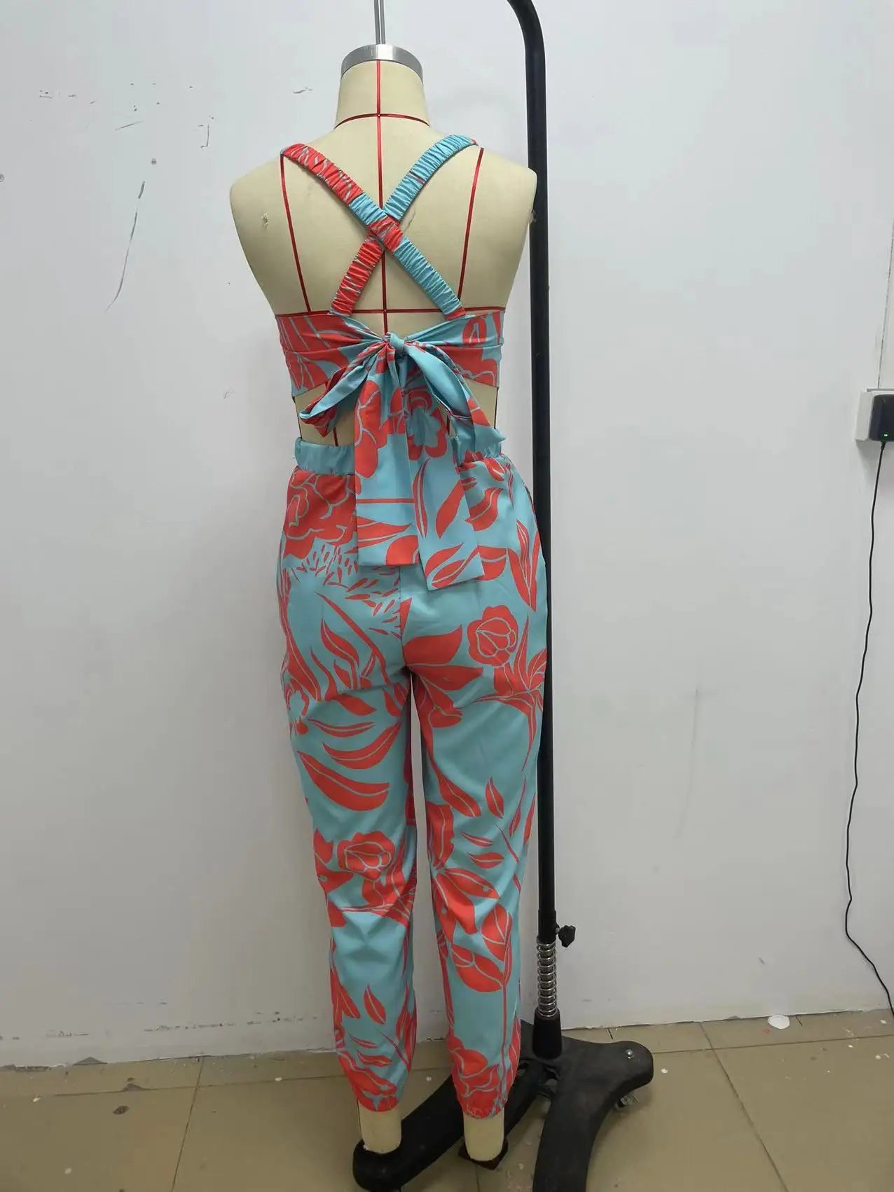 Elegant Summer Fashion Jumpsuit for Women - Shoulder Straps - The Eggy's store
