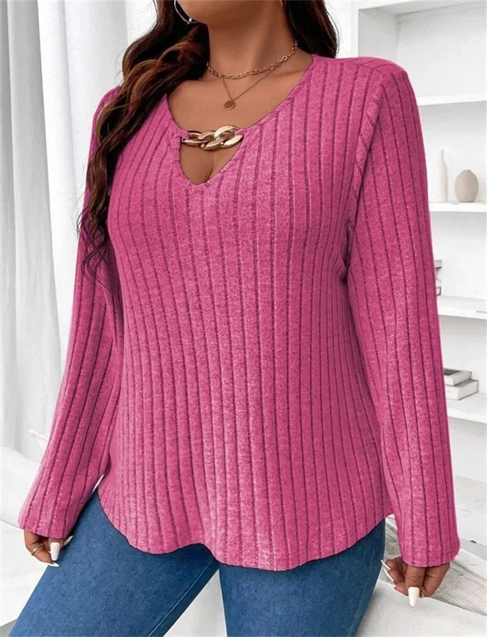 Plus Size V-neck Chain Top: Stylish Long Sleeve