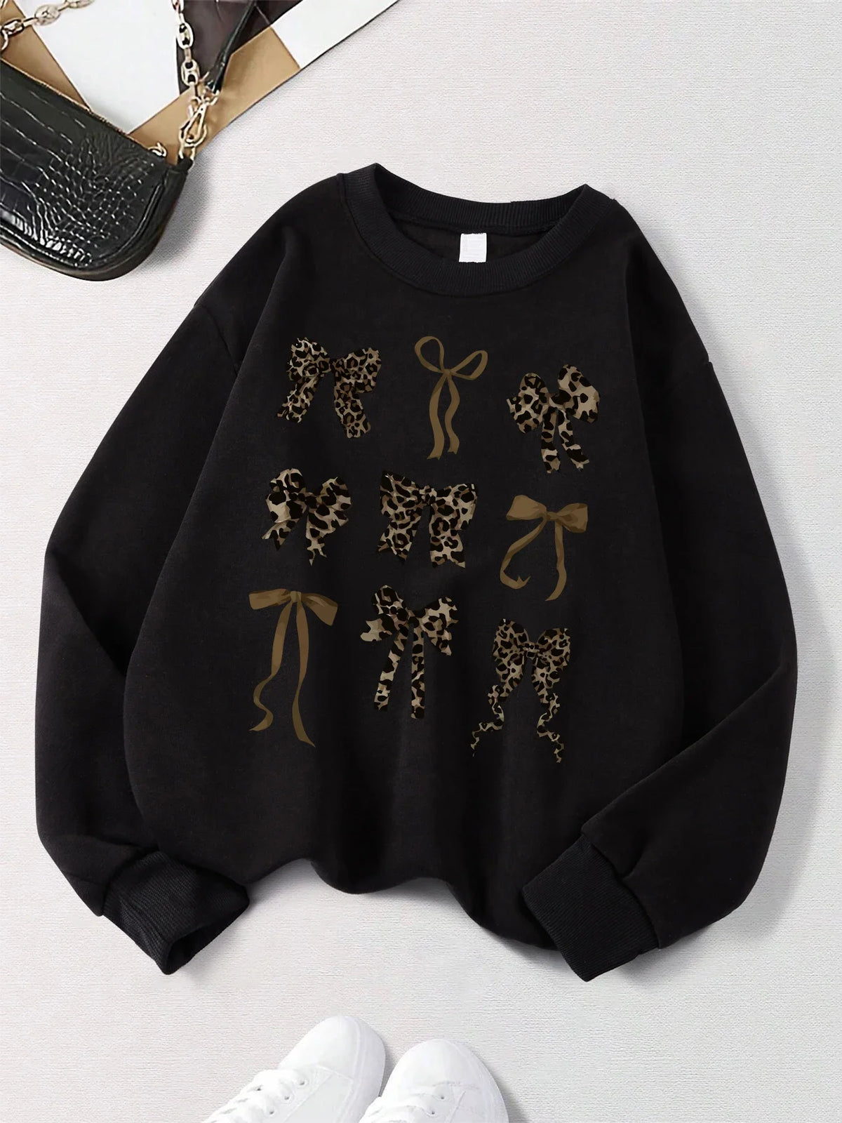 Retro Leopard & Bow Print Drop Shoulder Pullover Sweatshirt