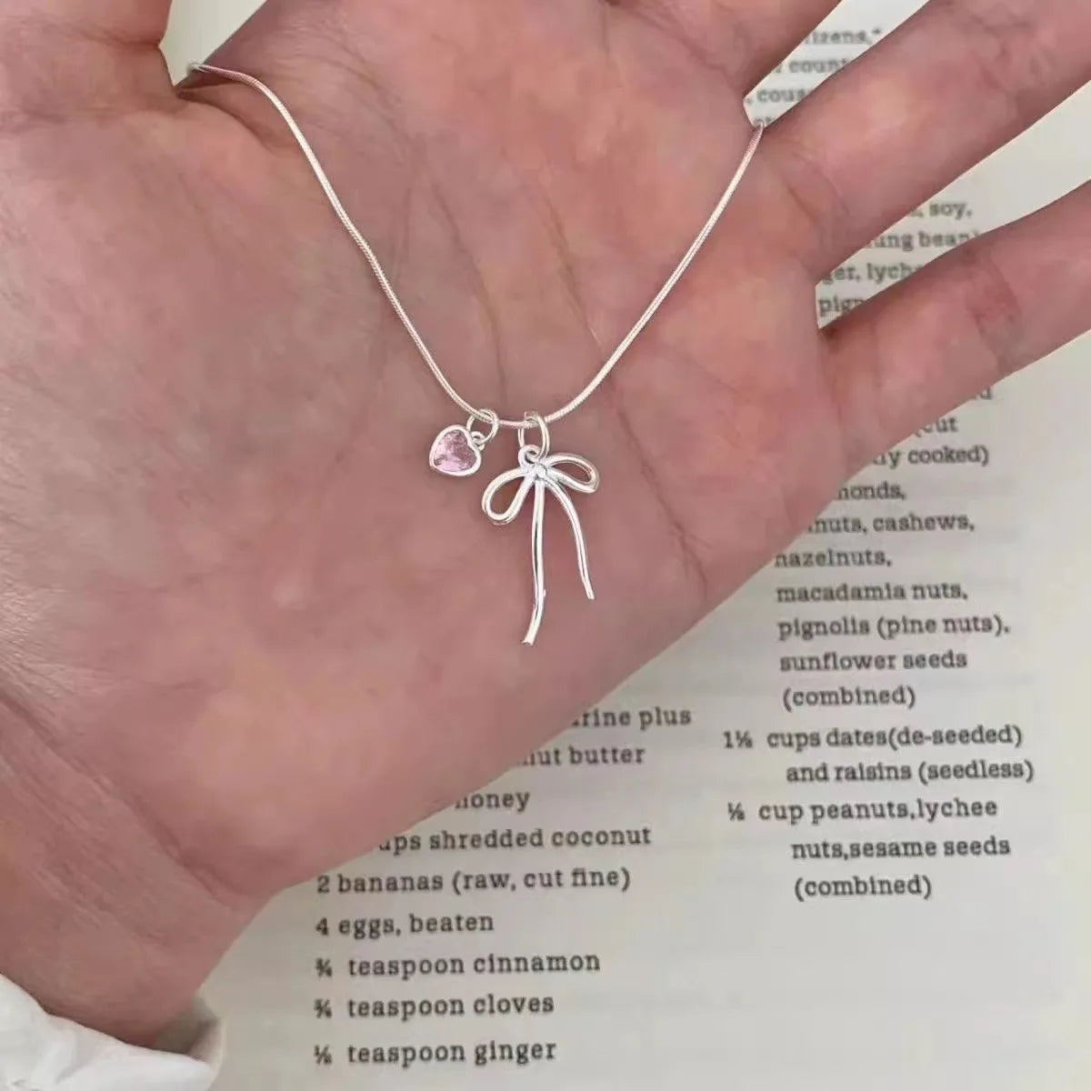 Trendy Harajuku Bowknot Heart Necklace - Vintage Snake Chain for Women Jewelry Gift - The Eggy's store