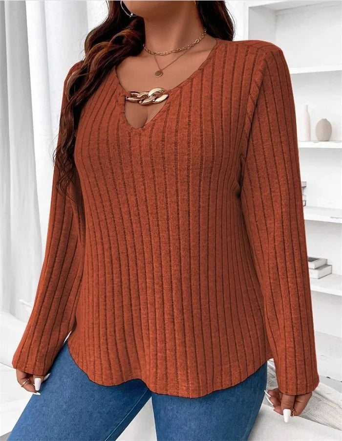 Plus Size V-neck Chain Top: Stylish Long Sleeve