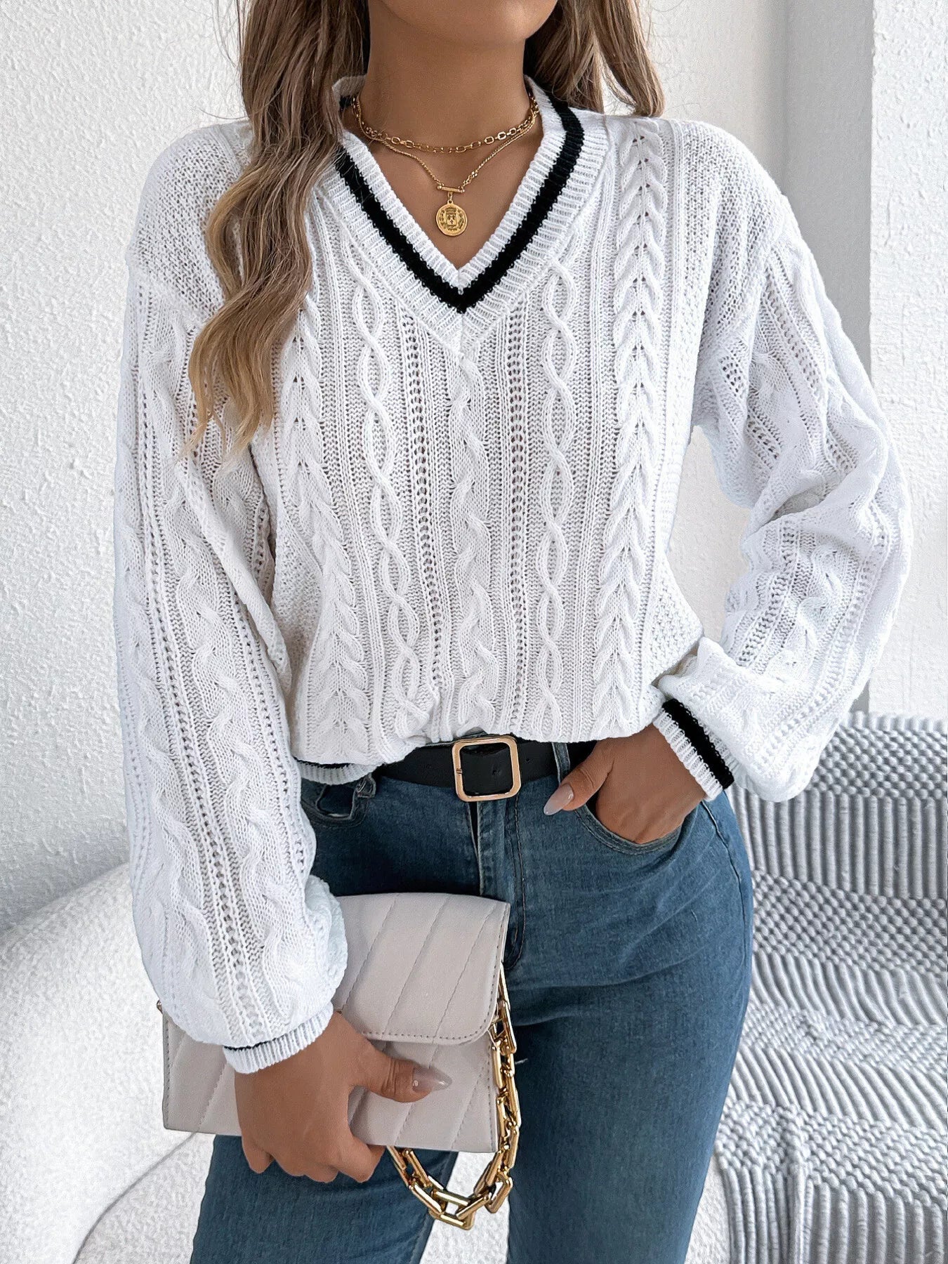 V-Neck Cable Knit Long Sleeve Sweater