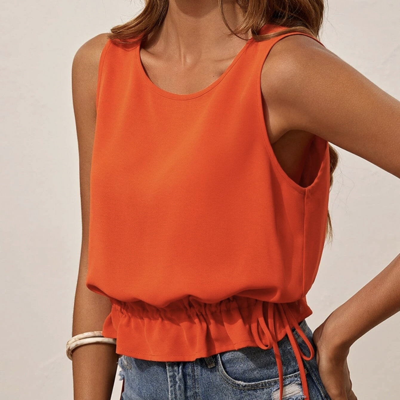 Ladies Sleeveless Ruffle Blouse, Solid Color Ruffle Hem Design, Fashionable Casual Style - The Eggy's store