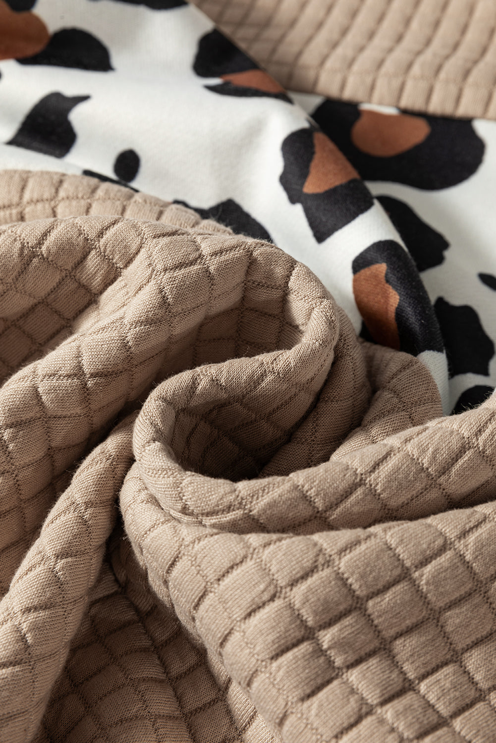 Parchment Leopard Quilted Patchwork Pullover women's r Sweatshirt - The Eggy's store