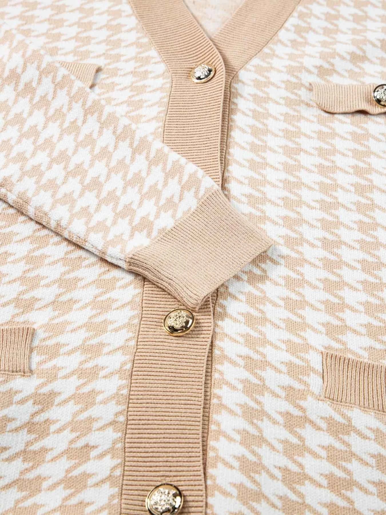 Contrast Edge Metal Button Slim Cardigan with Pockets