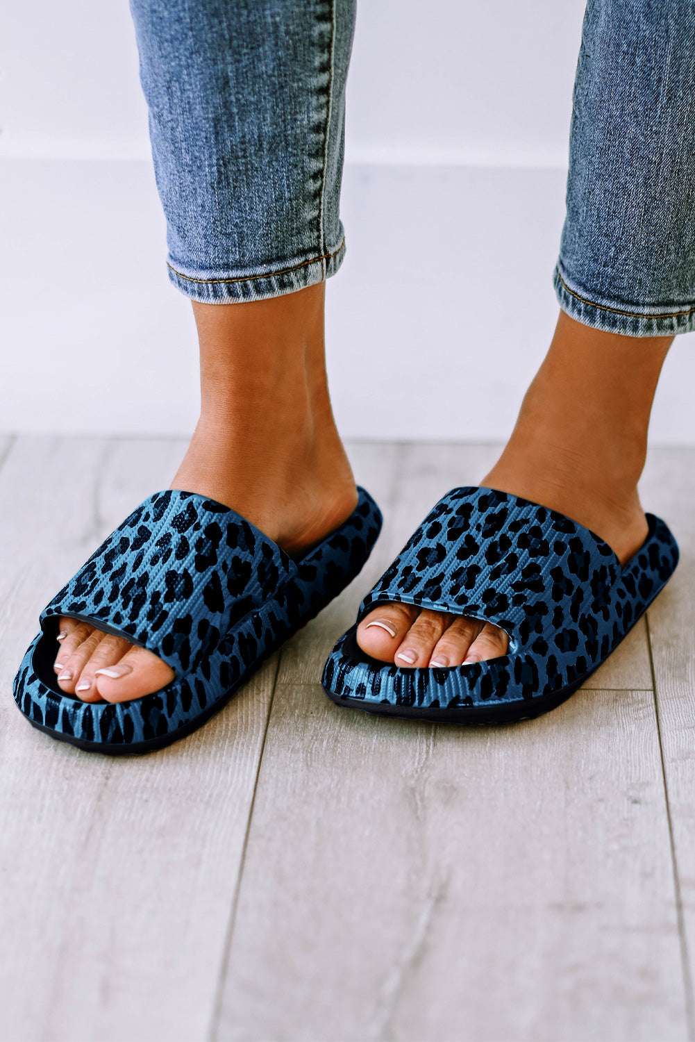 Bellamy Sole Slip On Slippers