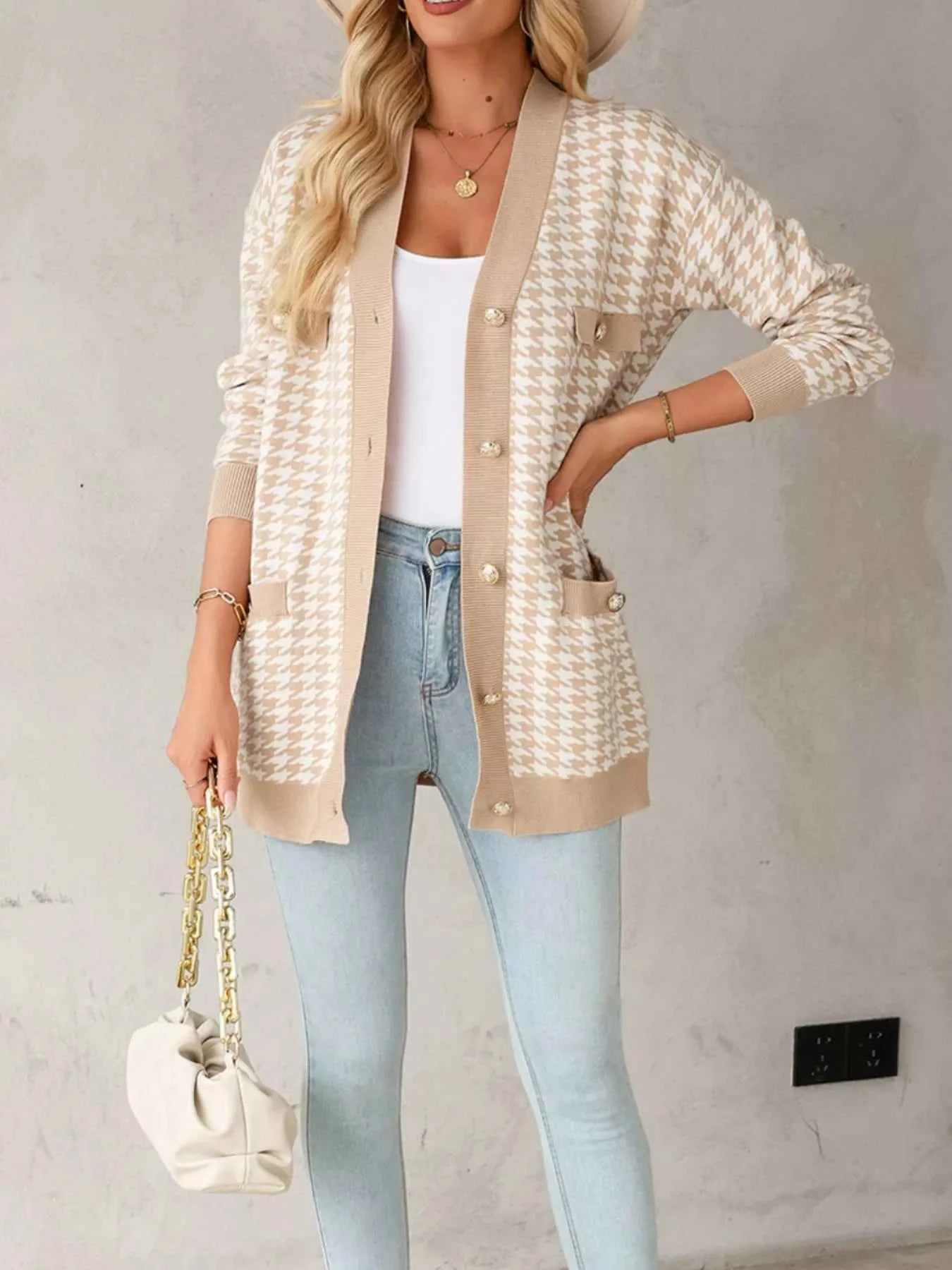 Contrast Edge Metal Button Slim Cardigan with Pockets