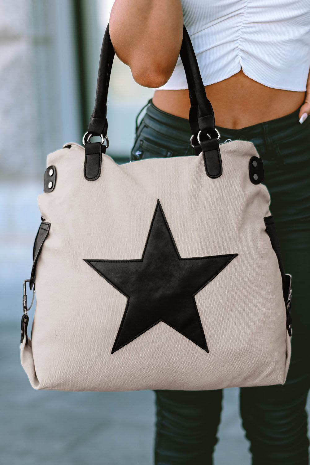 Star Patch Canvas Tote Bag – Casual Everyday Shoulder Bag in Beige