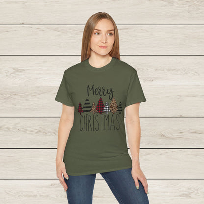 Merry Christmas Unisex Tee, Holiday Shirt, Christmas Gift, Cozy Casual Wear, Seasonal Fashion, Winter Apparel