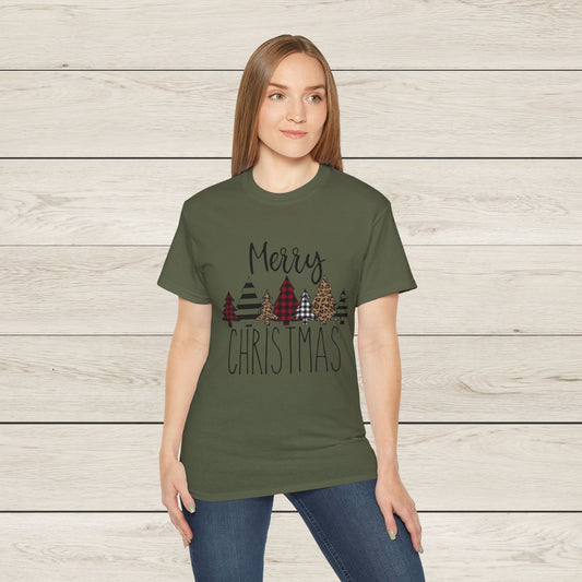 Merry Christmas Unisex Tee, Holiday Shirt, Christmas Gift, Cozy Casual Wear, Seasonal Fashion, Winter Apparel