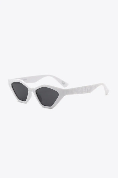 Retro Angular Cat Eye UV400 Sunglasses