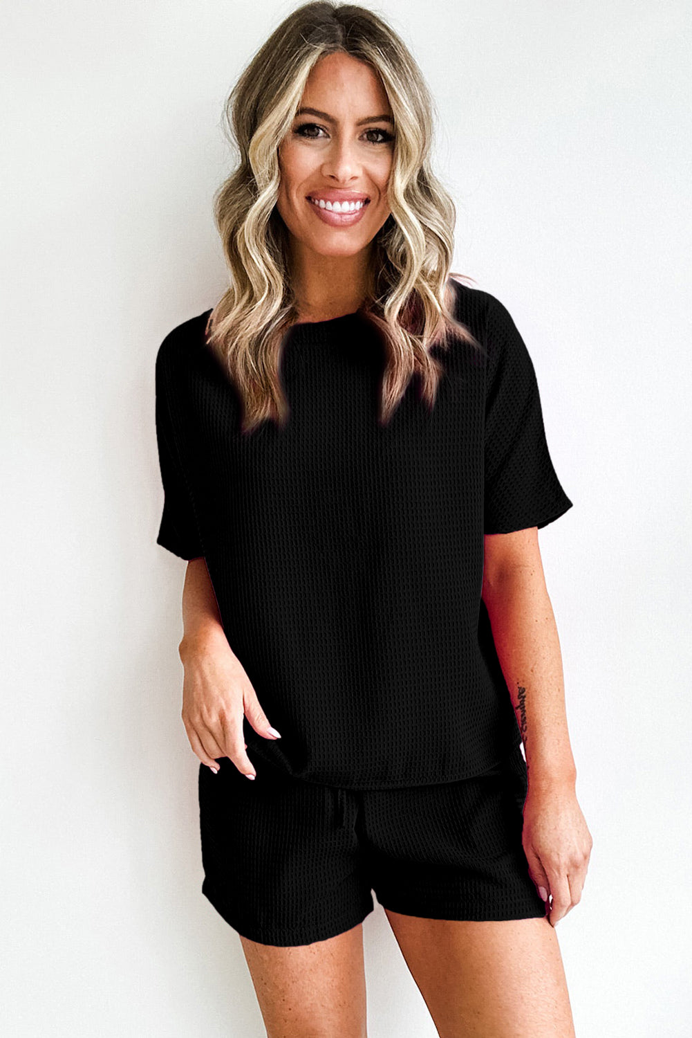 Black Casual Textured Shorts Set