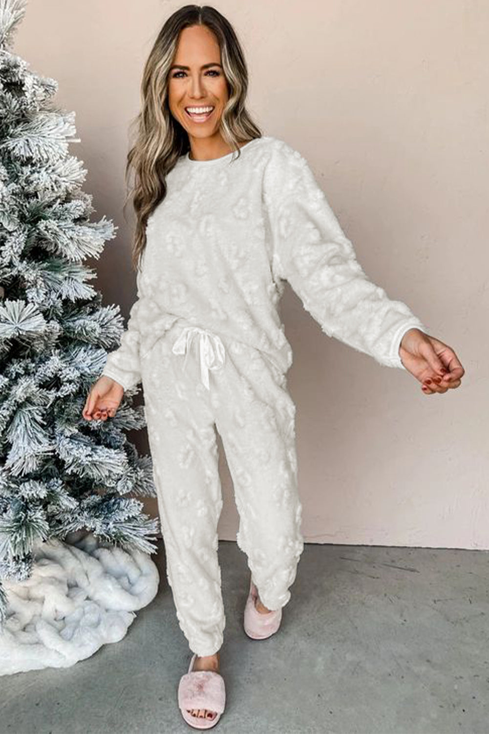 Light Grey Leopard Textured Loose Fit Fleece Loungewear Two-Piece – Cozy Set