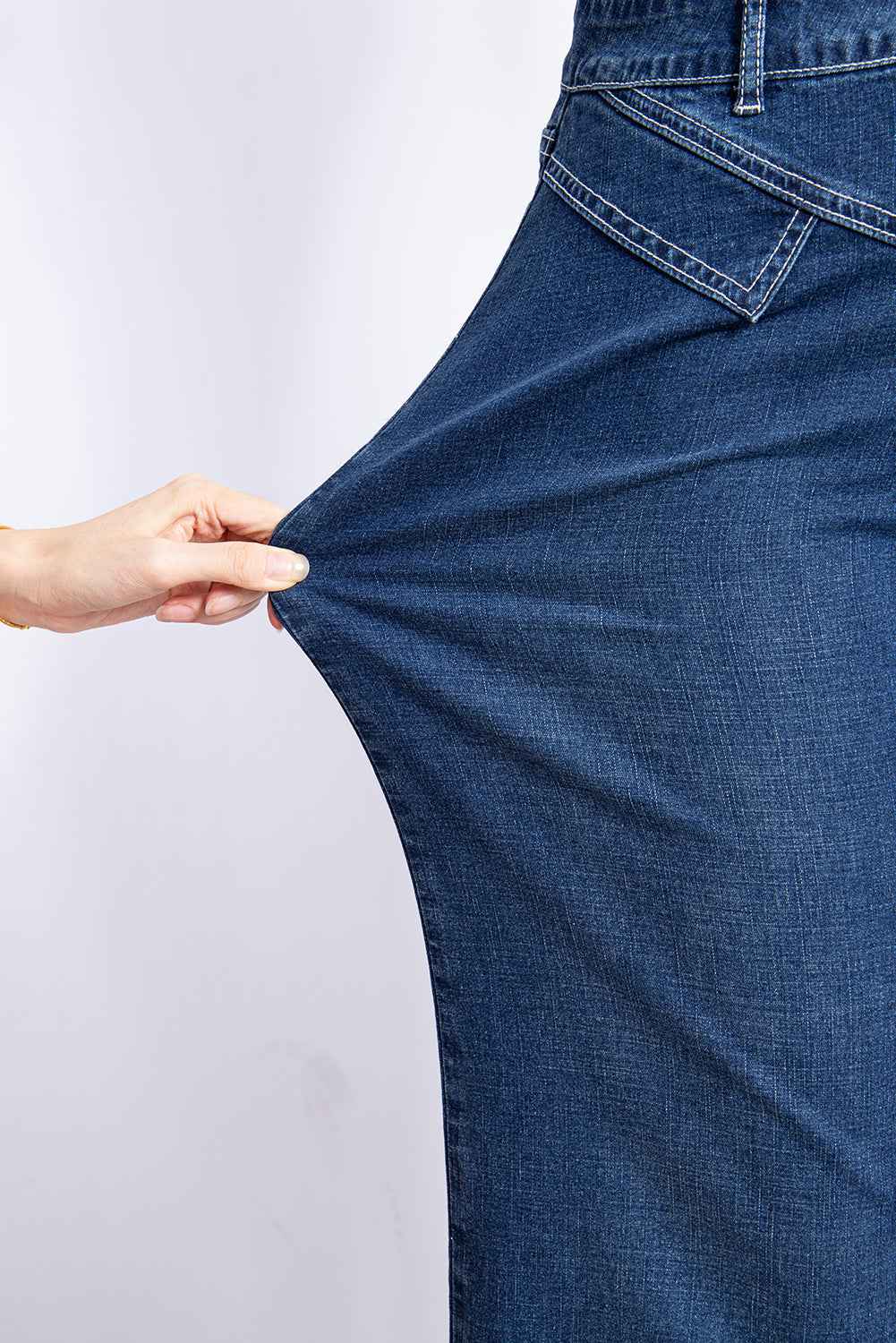 Denim Stitch High-Waist Cuff Jeans