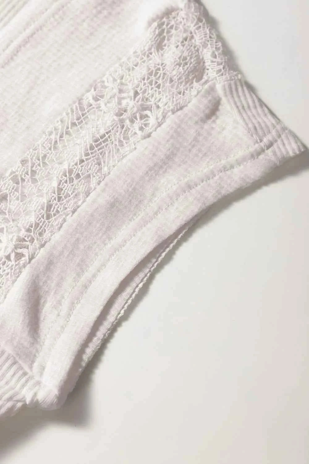 Ribbed Texture Lace Patchwork Short Sleeve Top