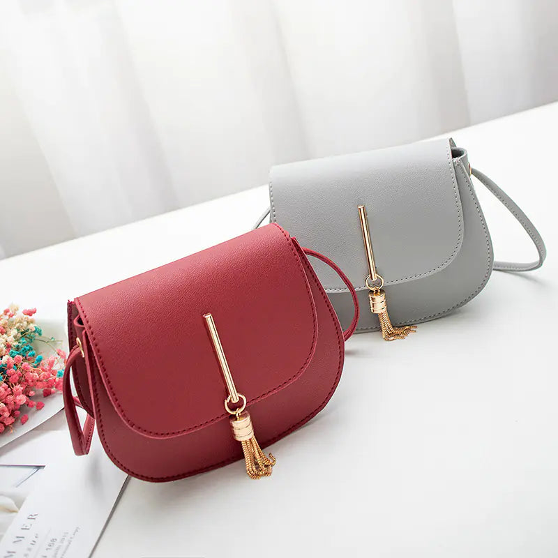 Fringe Crossbody Phone Bag – PU Leather Shell Shape Purse | 6 Colors