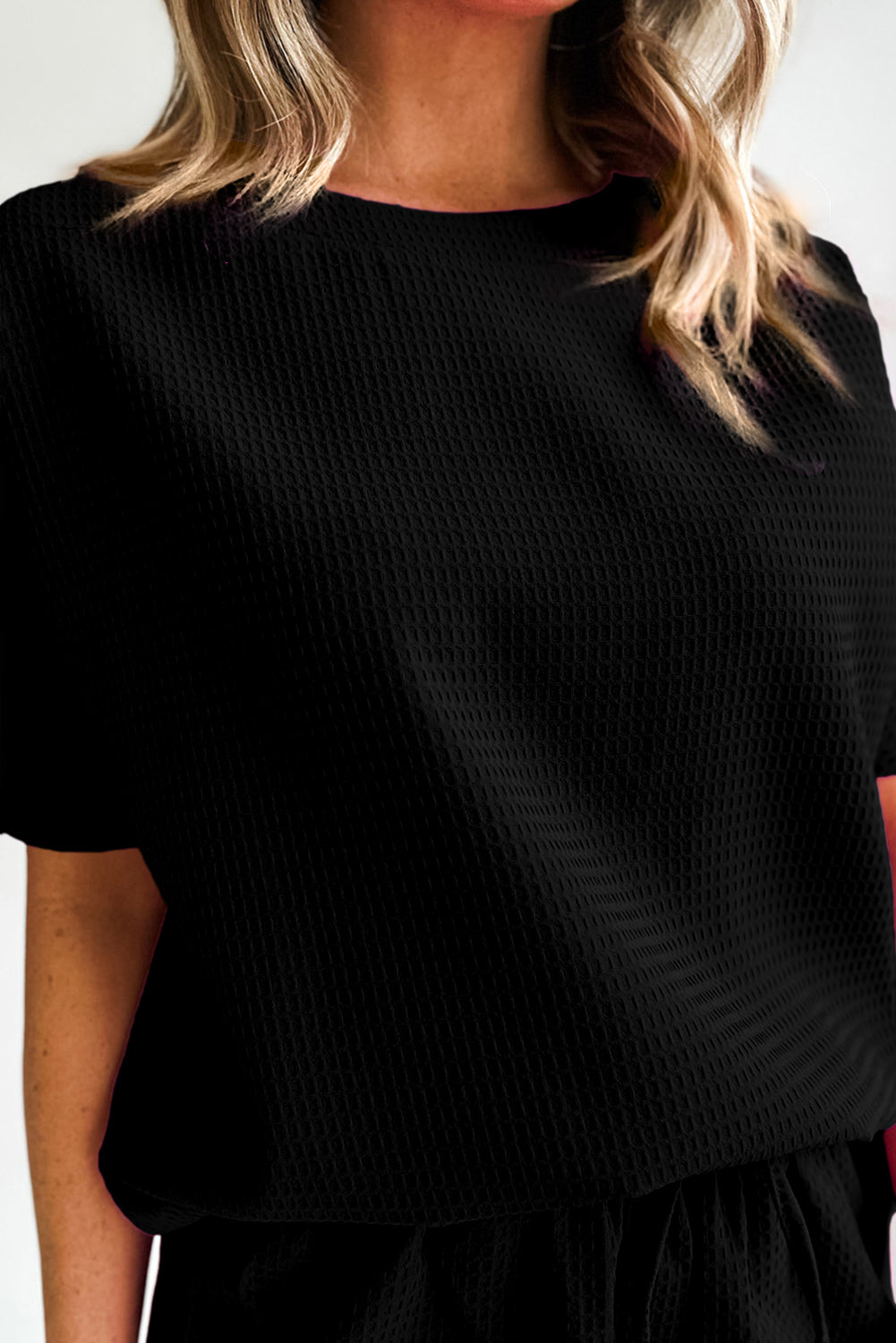 Black Casual Textured Shorts Set