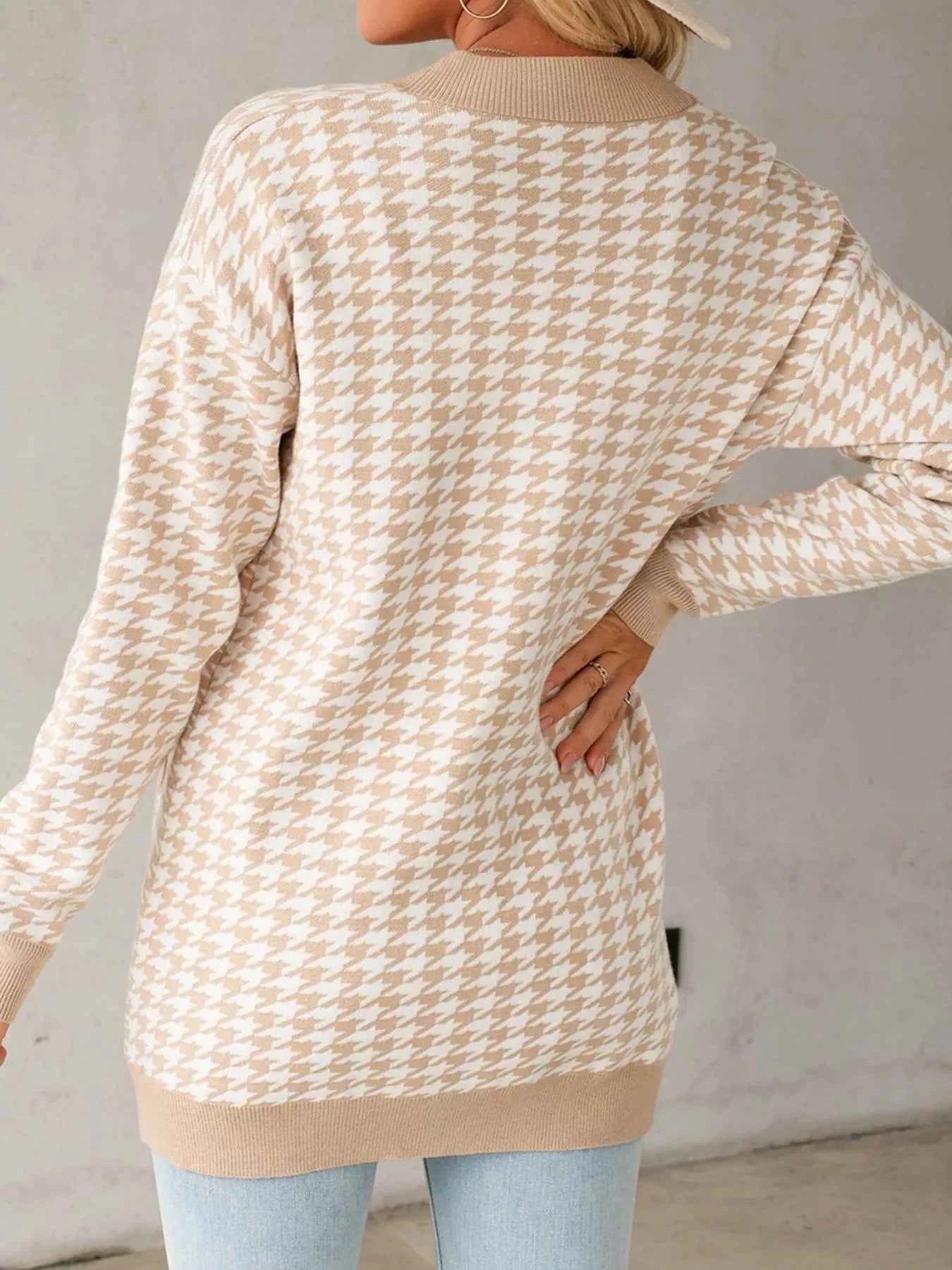 Contrast Edge Metal Button Slim Cardigan with Pockets