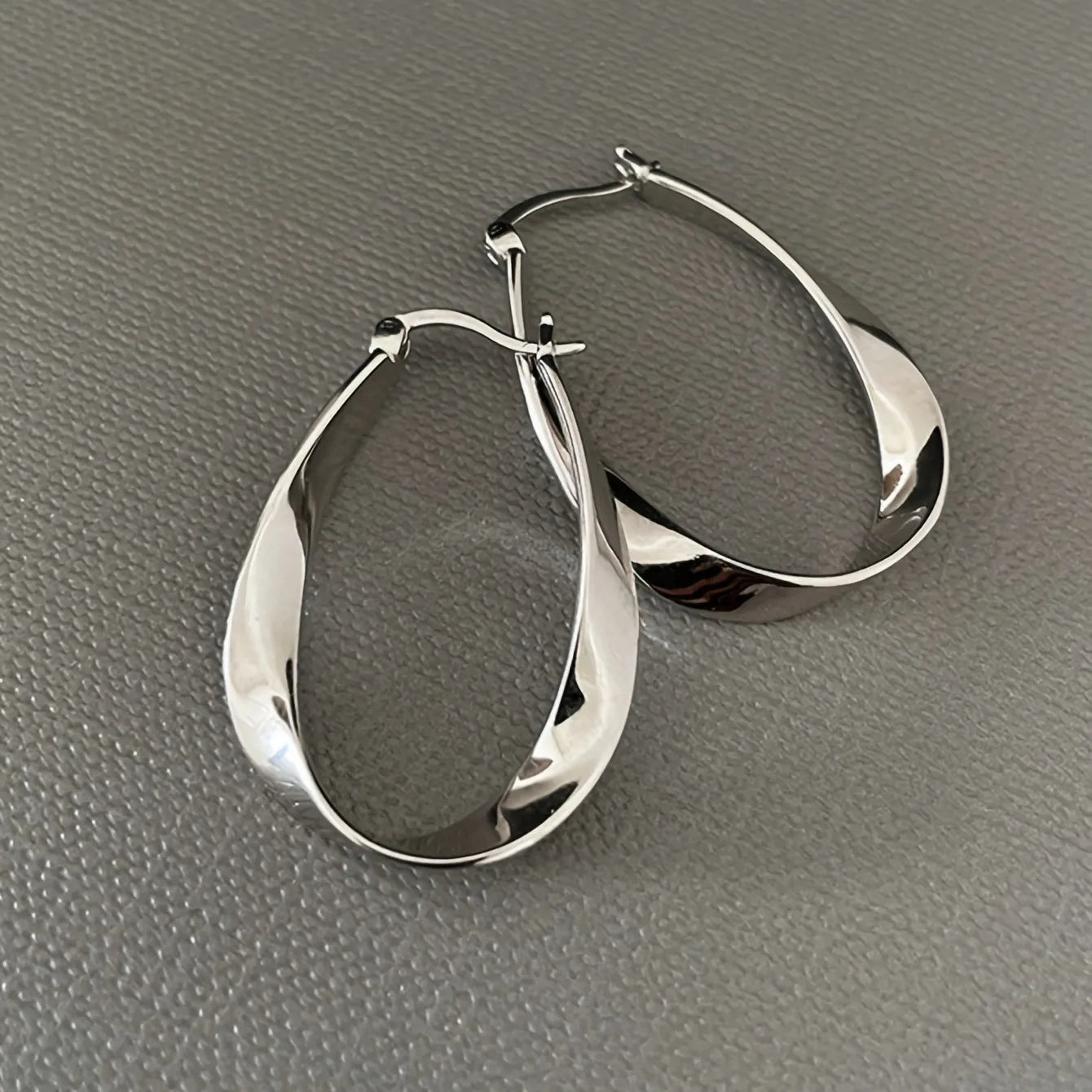Twisted Drop Dangle Earrings