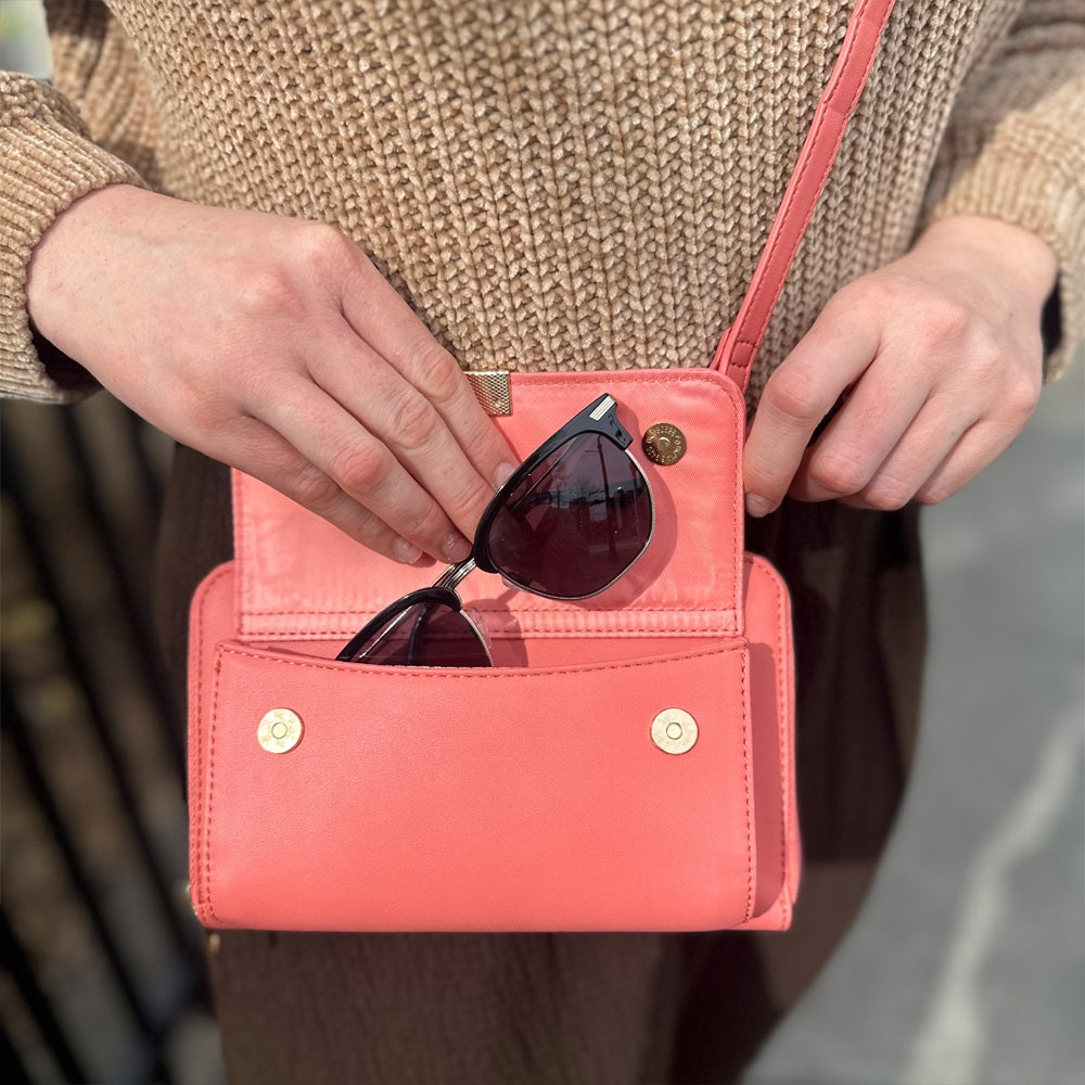 Captiva RFID Touch Screen Purse