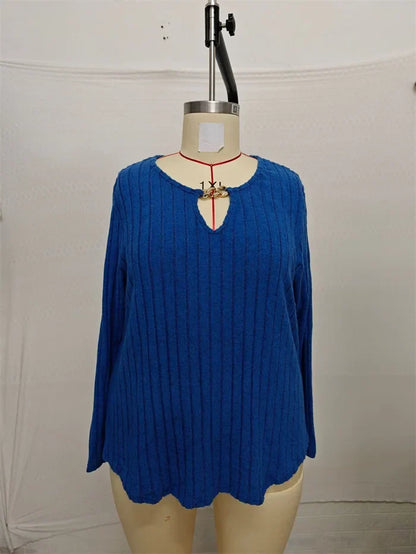 Plus Size V-neck Chain Top: Stylish Long Sleeve