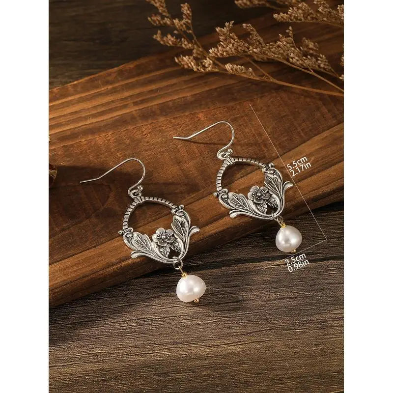 Bohemian Pearl Drop Earrings - Silver Plant Pattern