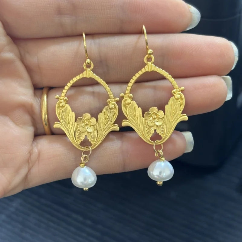 Bohemian Pearl Drop Earrings - Silver Plant Pattern