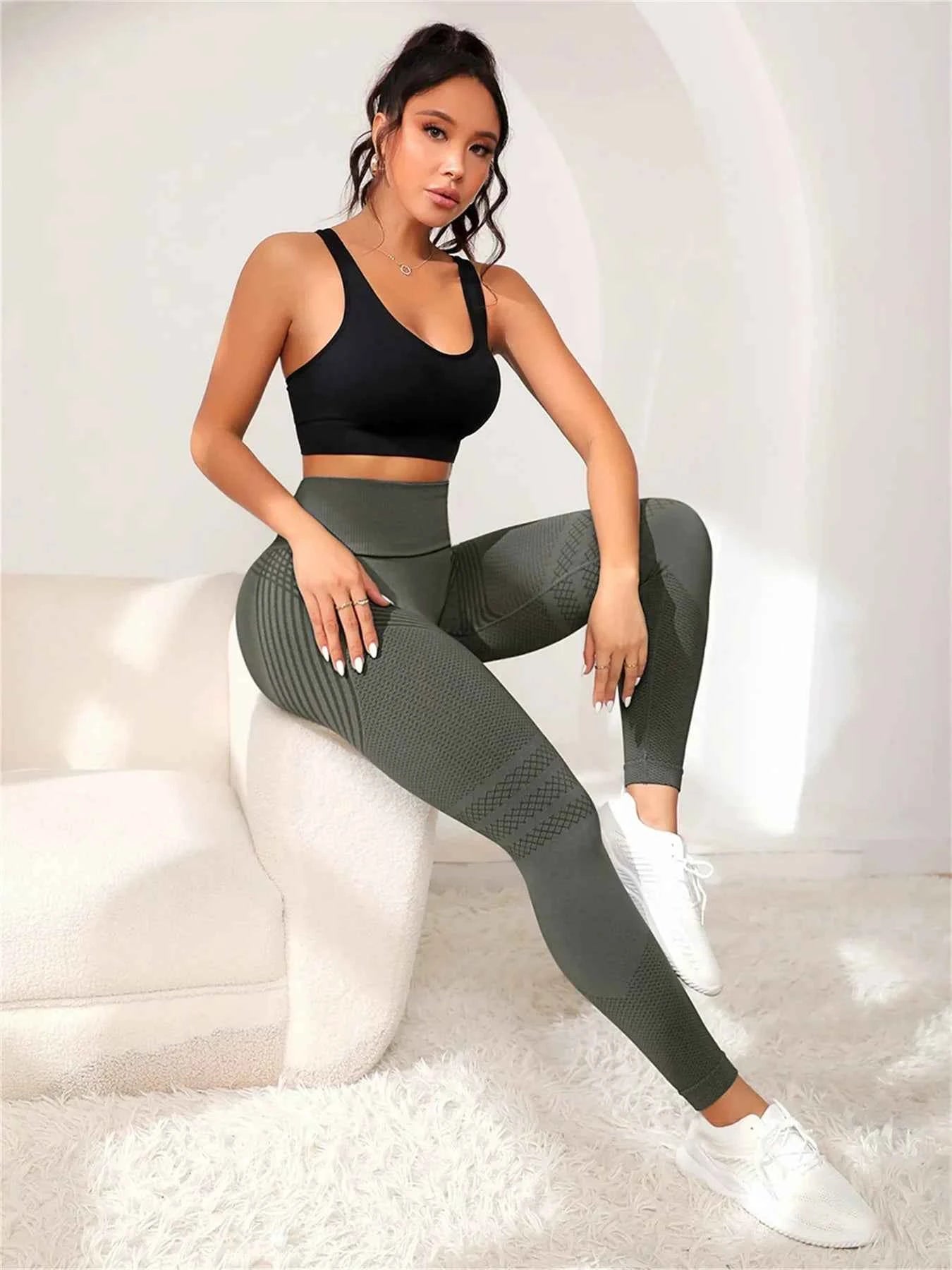 Curve Lift High-Waisted Fitness Leggings
