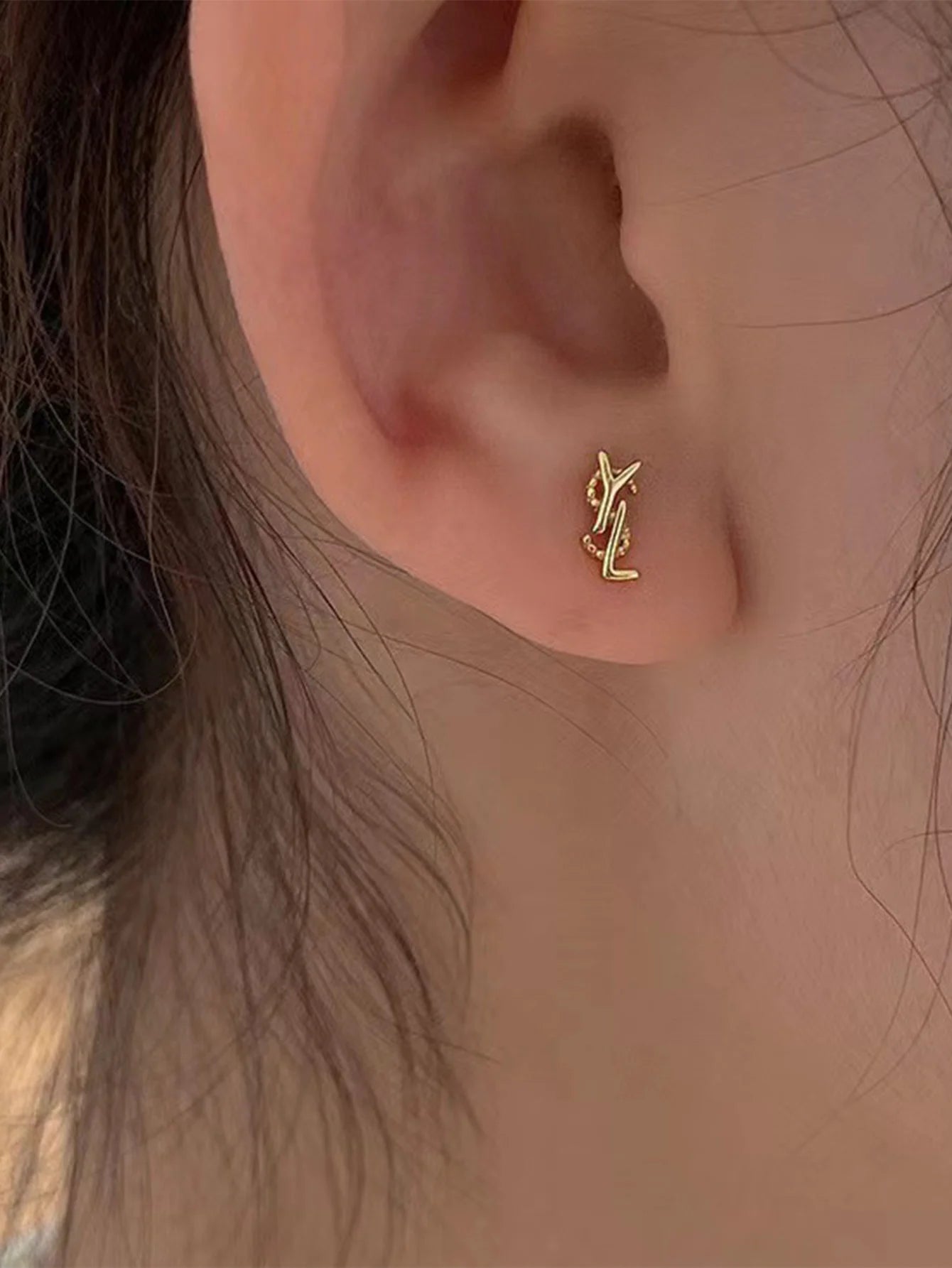 Women's Mini Cartilage Earrings - Minimalist Letter Design