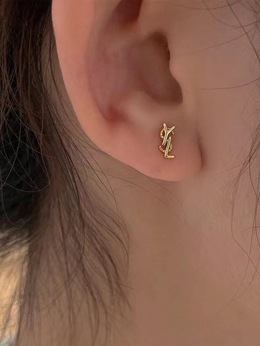 Women's Mini Cartilage Earrings - Minimalist Letter Design