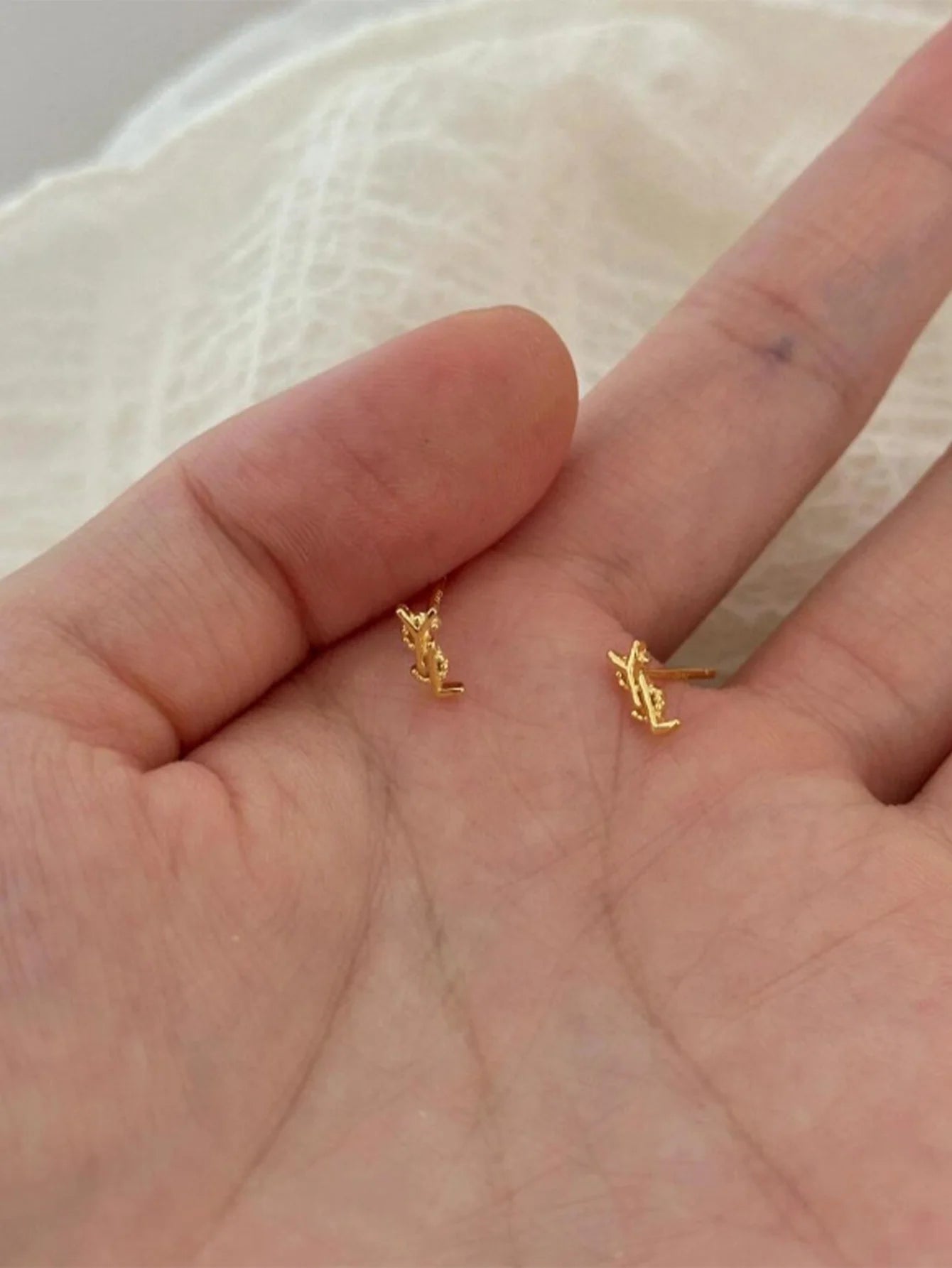 Women's Mini Cartilage Earrings - Minimalist Letter Design