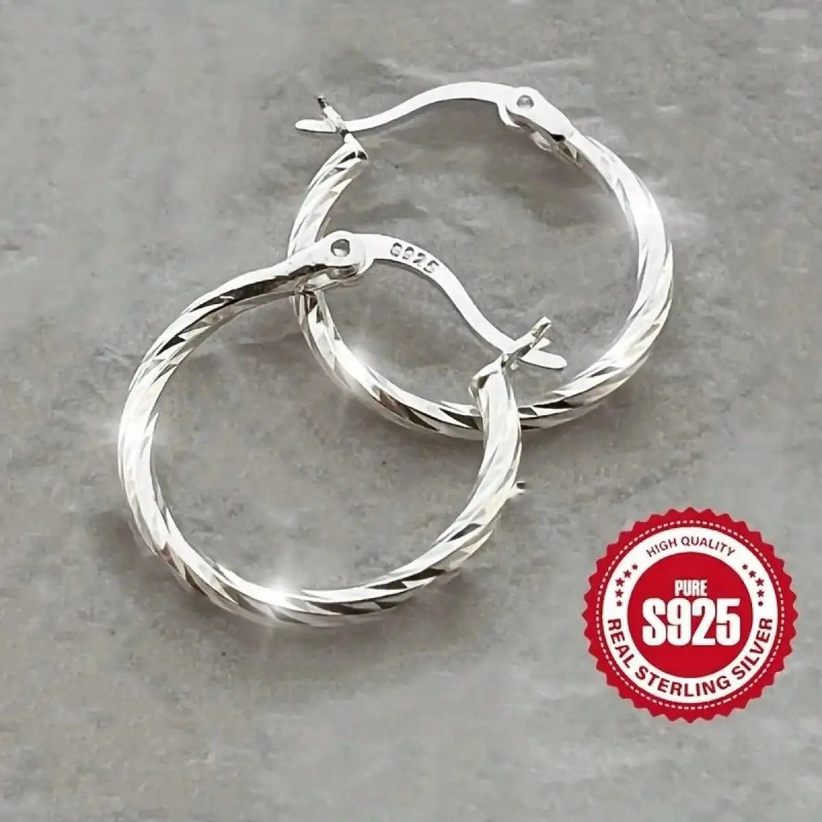 Hypoallergenic Silver Twisted Circle Stud Earrings – Lightweight Everyday Earrings