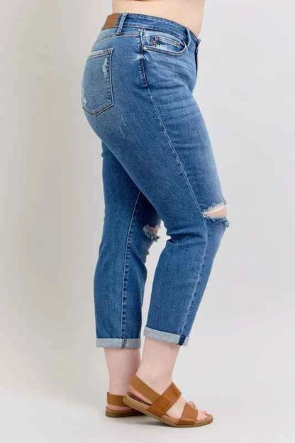 Judy Blue Full Size Mr Vintage Wash Boyfriend Fit W/ Destroy Jeans Plue Size