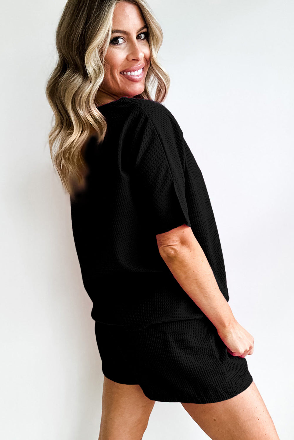 Black Casual Textured Shorts Set