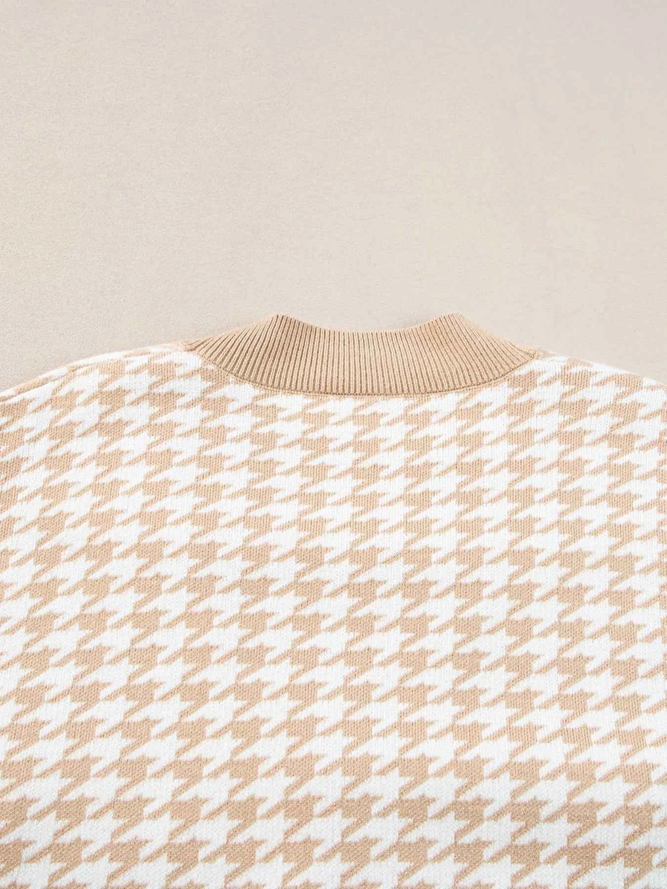 Contrast Edge Metal Button Slim Cardigan with Pockets