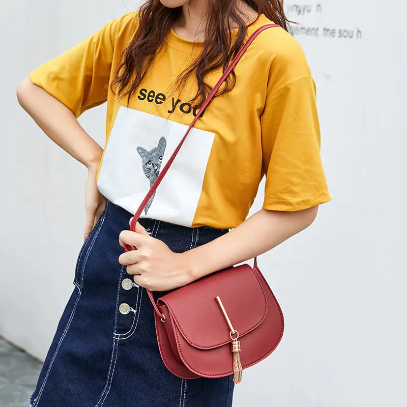 Fringe Crossbody Phone Bag – PU Leather Shell Shape Purse | 6 Colors