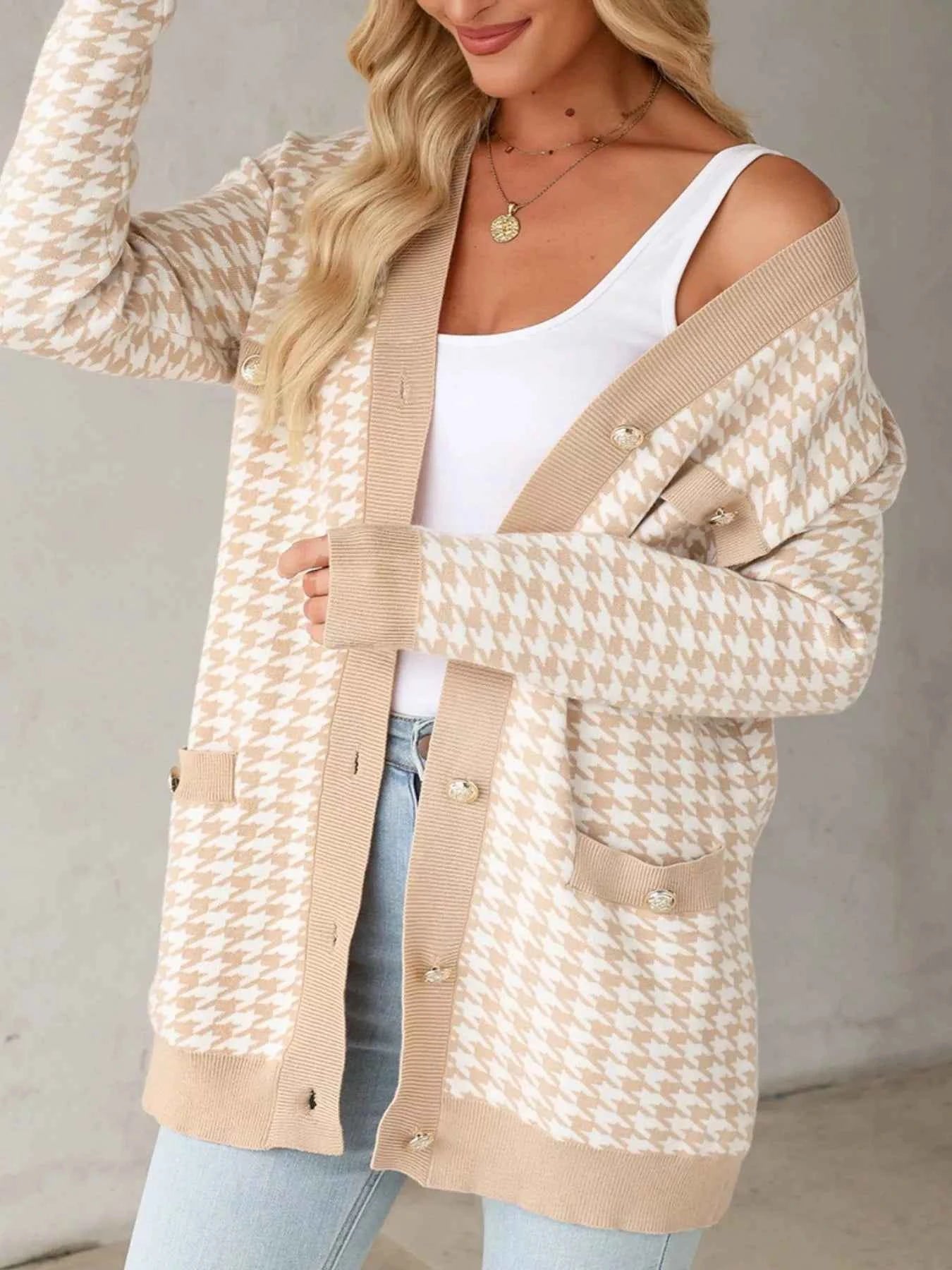 Contrast Edge Metal Button Slim Cardigan with Pockets