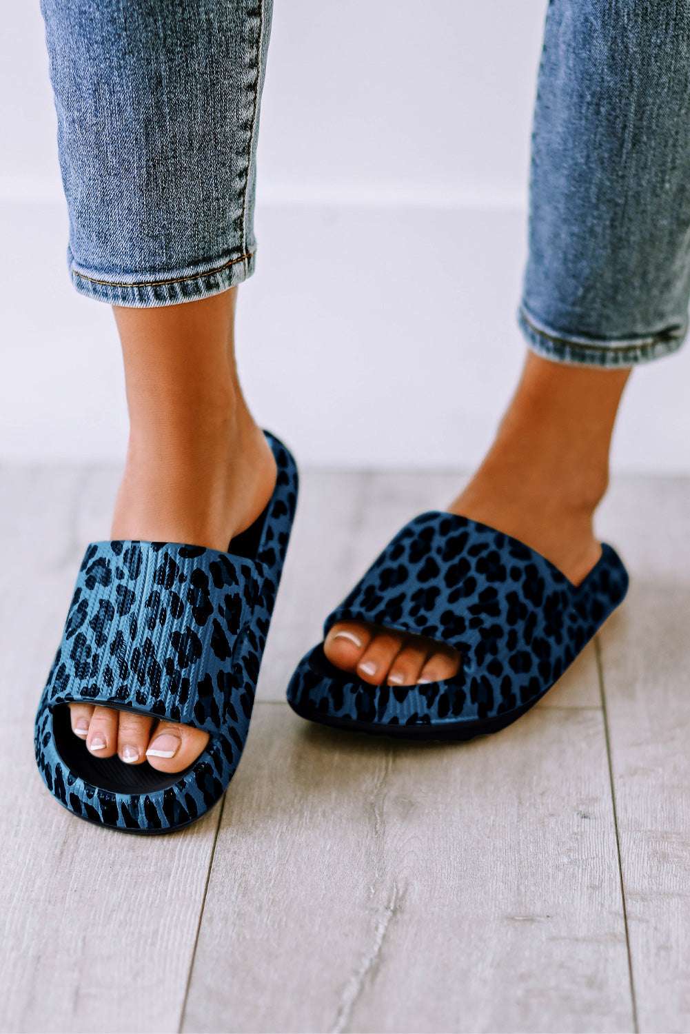 Bellamy Sole Slip On Slippers